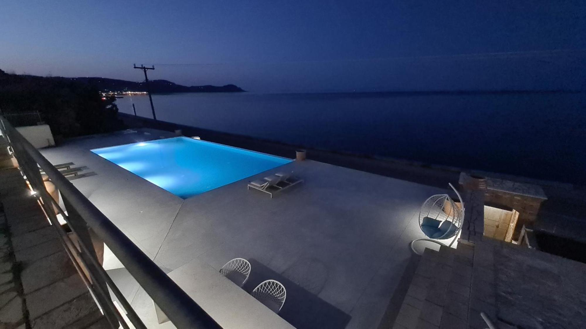 Villa Serafeim キミ エクステリア 写真